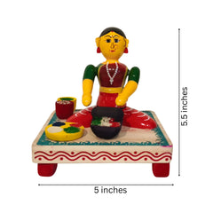 Lady Grinding Spices Figurine - Etikoppaka Lacquerware