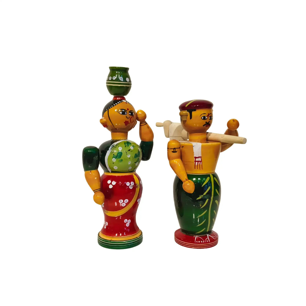 The Etikoppaka Village Couple - A Portrait of Rural Life in Lacquerware Etikoppaka Lacquerware