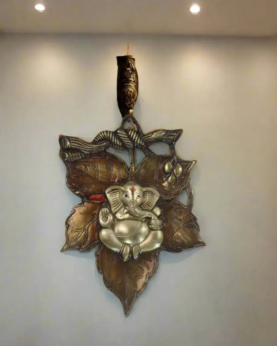 Brass Ganapati Leaf Wall Art – Symbol of Wisdom and Prosperity Brass Ware