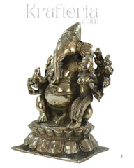 Handcrafted Brass Siddhi Ganapathi – Symbol of Wisdom and Prosperity