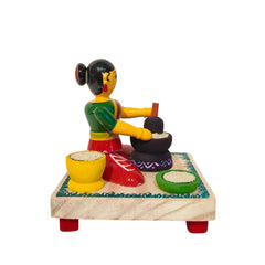 Etikoppaka Wooden Toy - The Traditional Woman Grinding Grains Etikoppaka Lacquerware