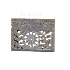 Jewellery Box with Jali Carving – Artisan Indian Handicraft