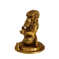Brass Lord Ganesha Idol – Auspicious Ganpati Murti for Home & Pooja Decor Brass Artwork