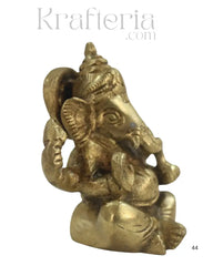 Divine Brass Ganesha Idol – Remover of Obstacles Brass Ware