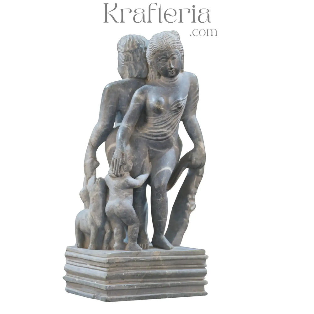 Two-Sided Figures Sculpture – Dual-Faced Artistic Masterpiece softstone