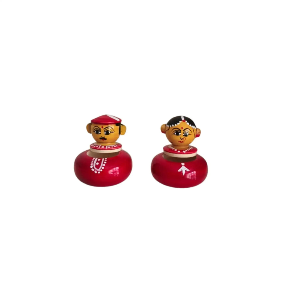 Etikoppaka Miniature Wedding Couple Kumkuma Bharani (Sindoor Box) Etikoppaka Lacquerware