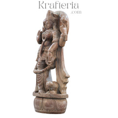 Lord Lakshmi Devi Sculpture – Blessings of Wealth and Happiness