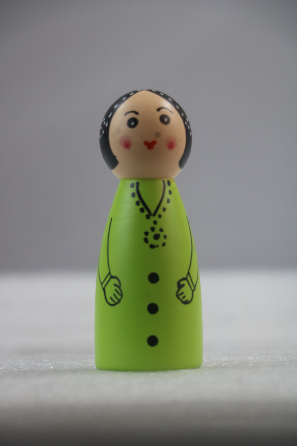 Wooden Girl Peg Doll – Green Dress with Pink Dots Wooden Lacquerware&toys