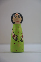 Handcrafted Girl Peg Doll – Charming & Cute Wooden Lacquerware&toys