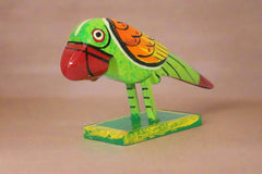 Traditional Wooden Parrots – Bright Hand-Painted Decorative Bird Set Wooden Lacquerware