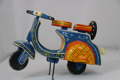 Hand-Painted Scooter Bike Showpiece – GI Tagged Craft from Varanasi Wooden Lacquerware