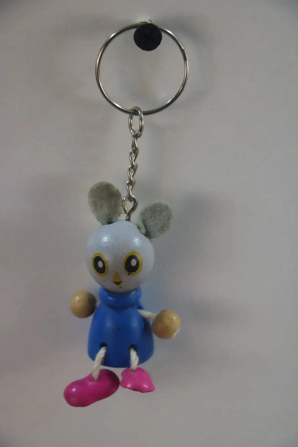 Natural Wood Cat Key Rings – Stylish & Lightweight Keychains Wooden Toy