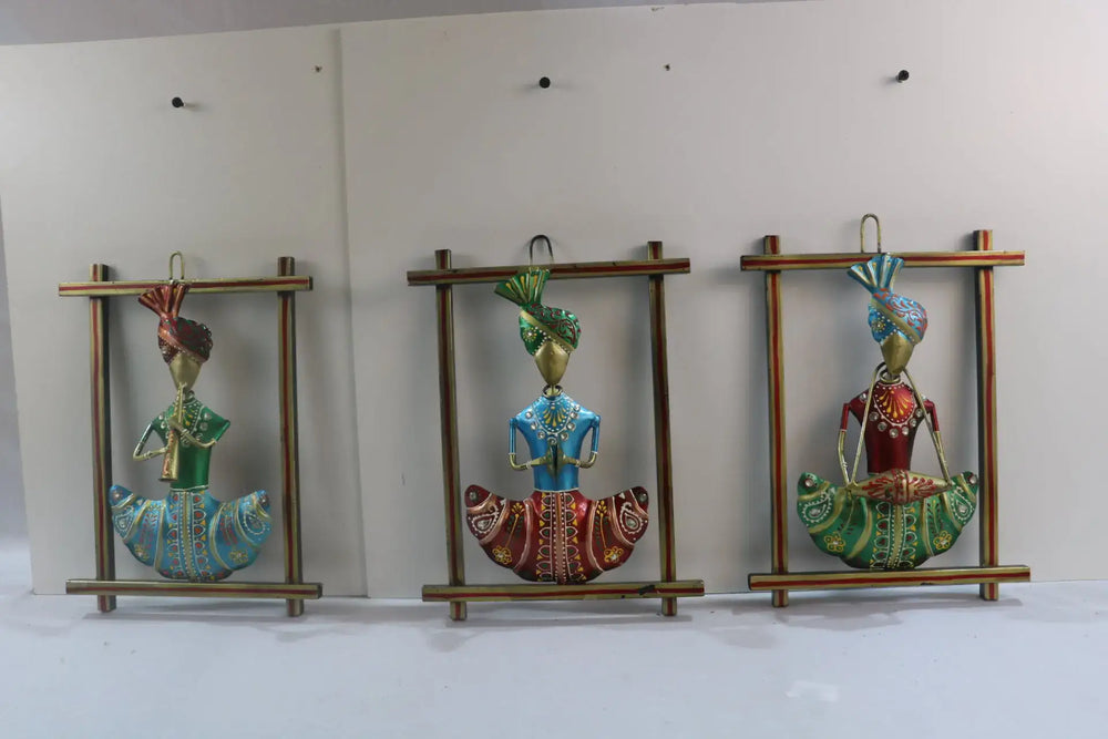 Iron Hand-painted 3 Sardar Musicians Frame Wall Decor Hanging Iron Decorative
