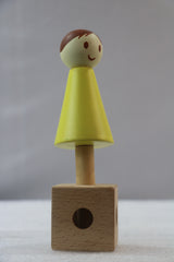 Girl Sculpture on Cube-Shaped Stand – Contemporary Home Decor