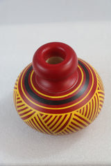 Handcrafted Flower Vase – Non-Toxic Color Finish