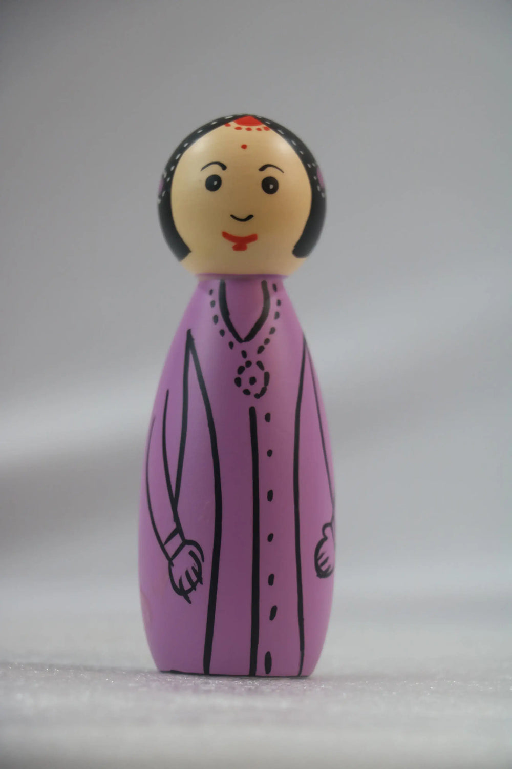 Elegant Women Peg Doll – Safe Non-Toxic Paint Finish BHARAT HANDICRAFTS