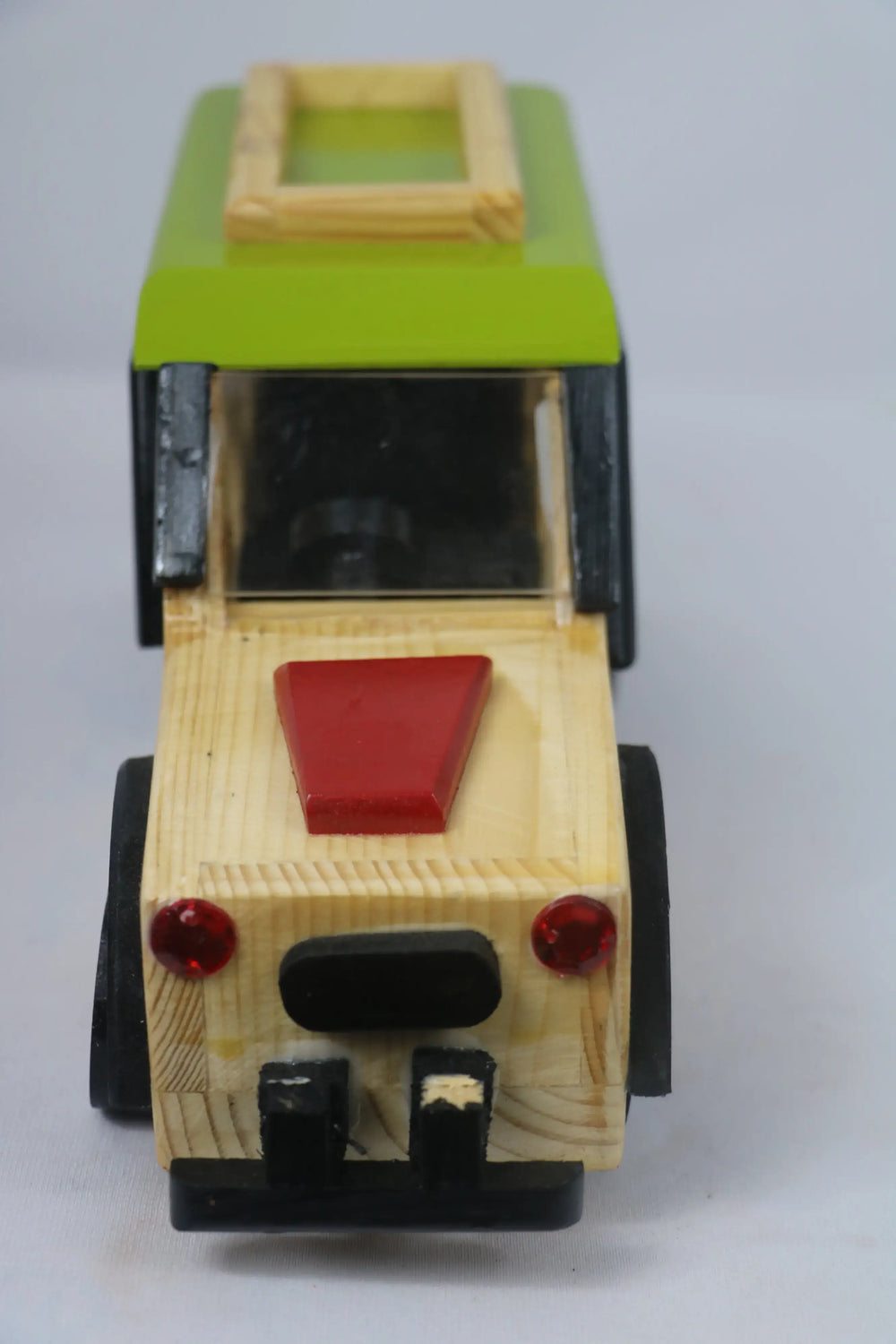 Channapatna Wooden SUV Car – Vibrant Multi-Colour Handmade Toy SRI_SURYADAYA_CHENNAPATNAM