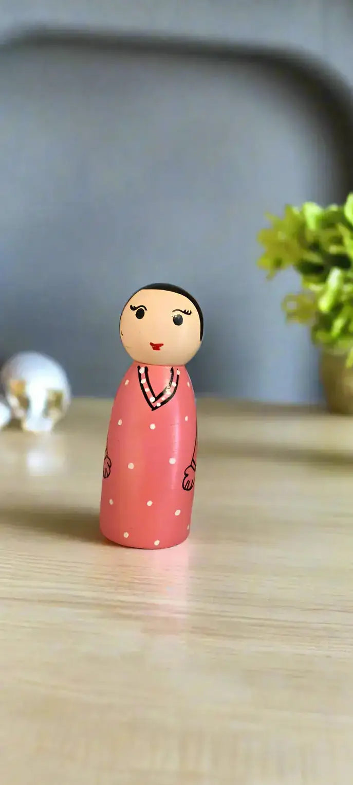 Wooden Girl Peg Doll – Green Dress with Pink Dots Wooden Lacquerware&toys