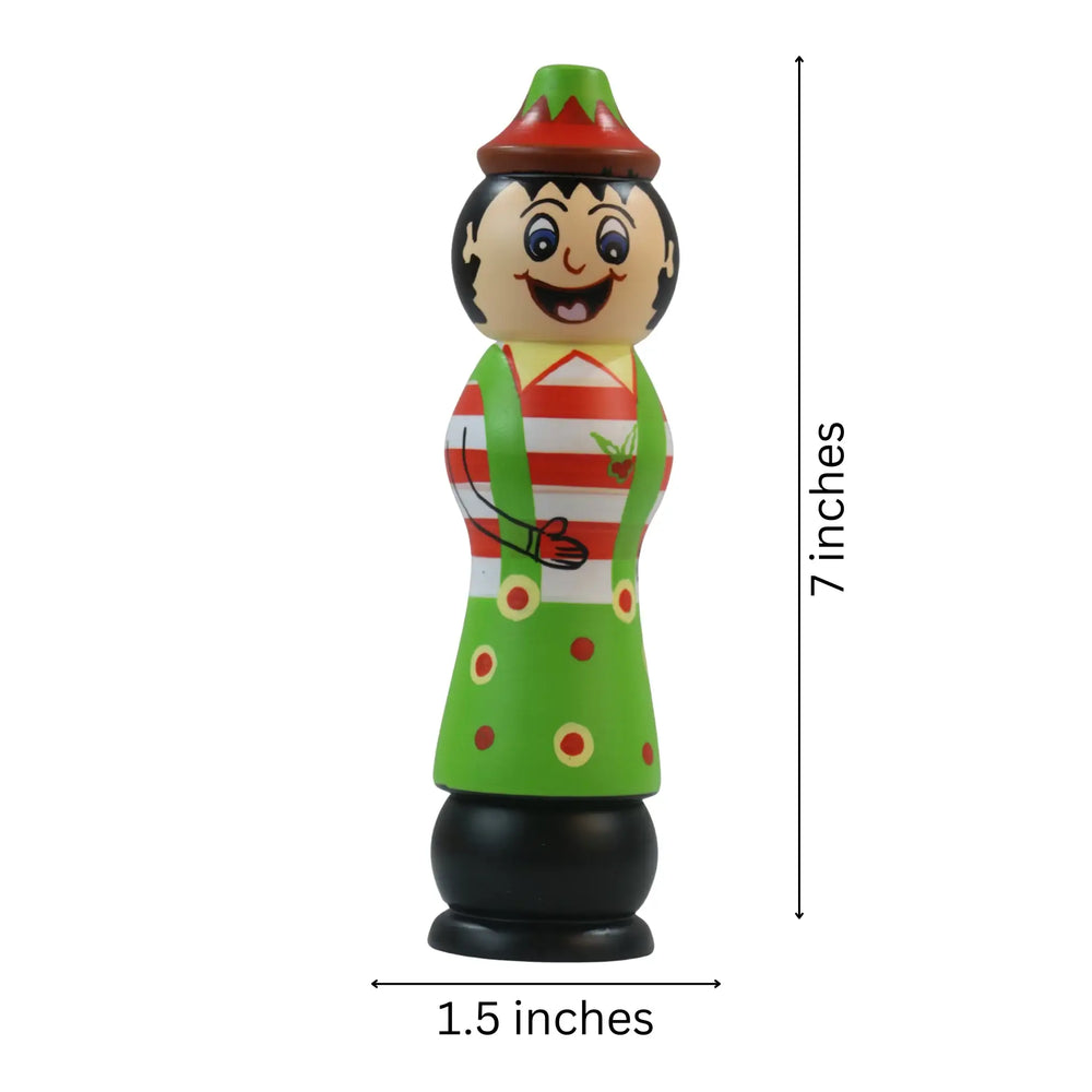 Durable wooden peg dolls set for pretend play and décor