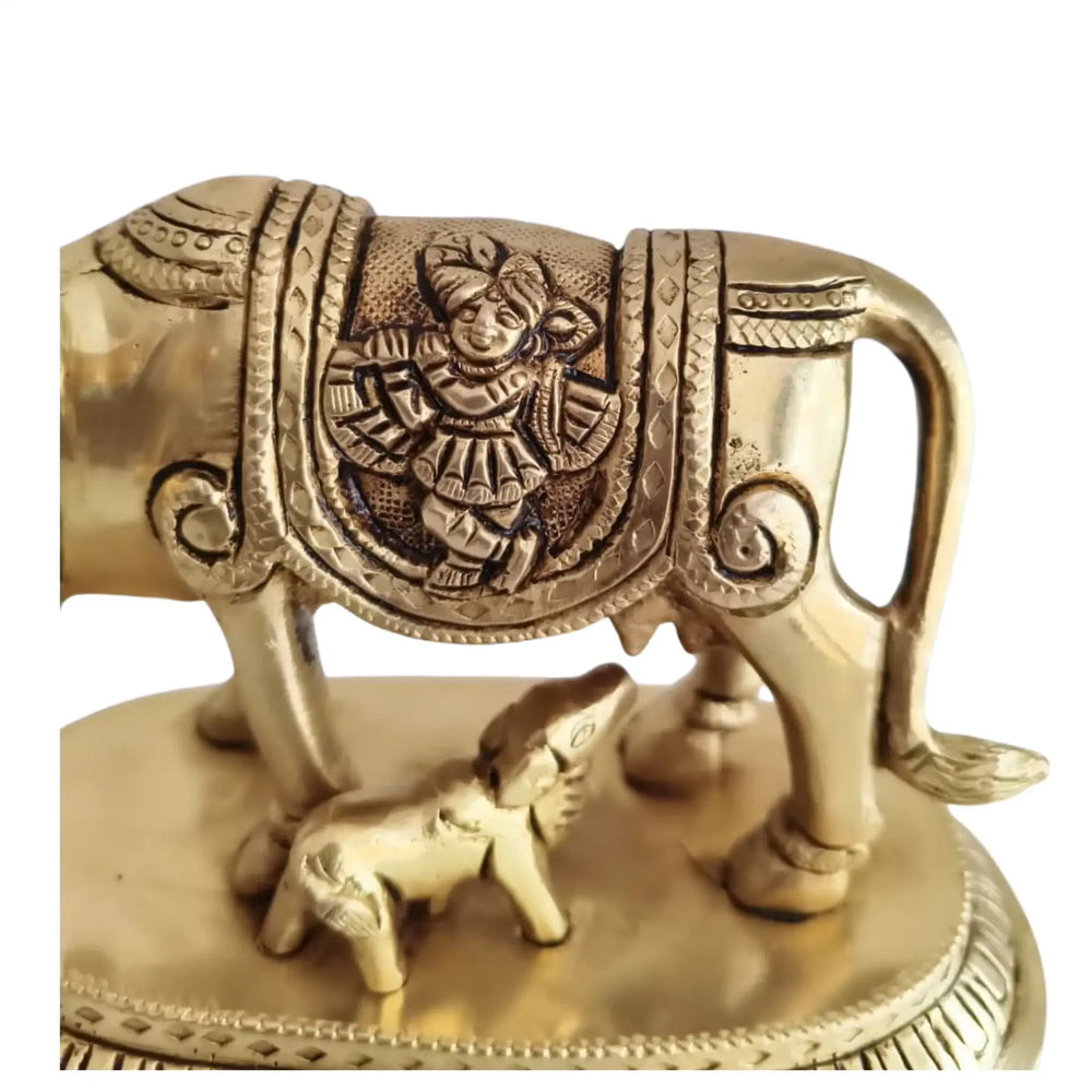 Brass Kamadhenu Cow and Calf Idol – Divine Gau Mata for Wealth   Brass Ware