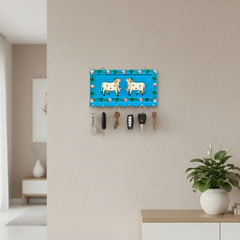 Hand-Painted Wooden Cow Key Hanger – Rustic Wall Organizer