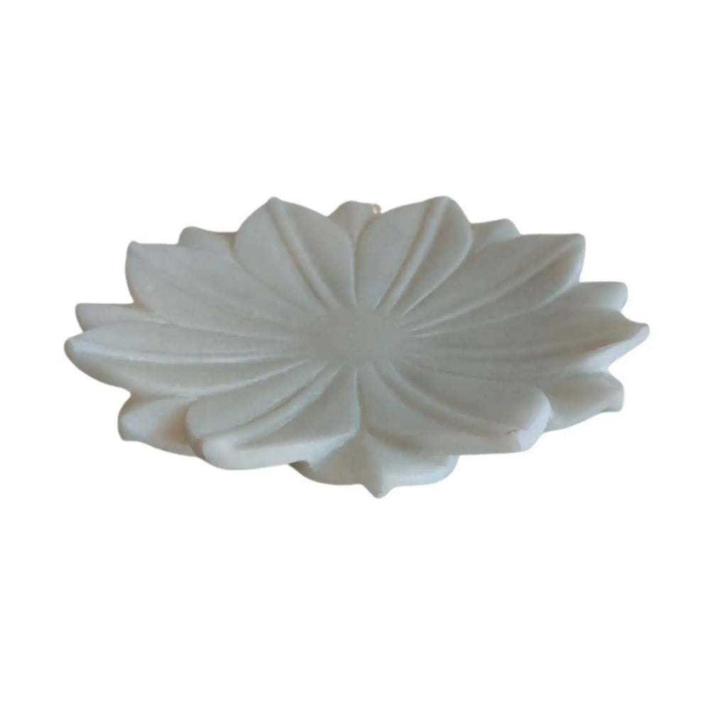 Round marble decorative tray for festive décor