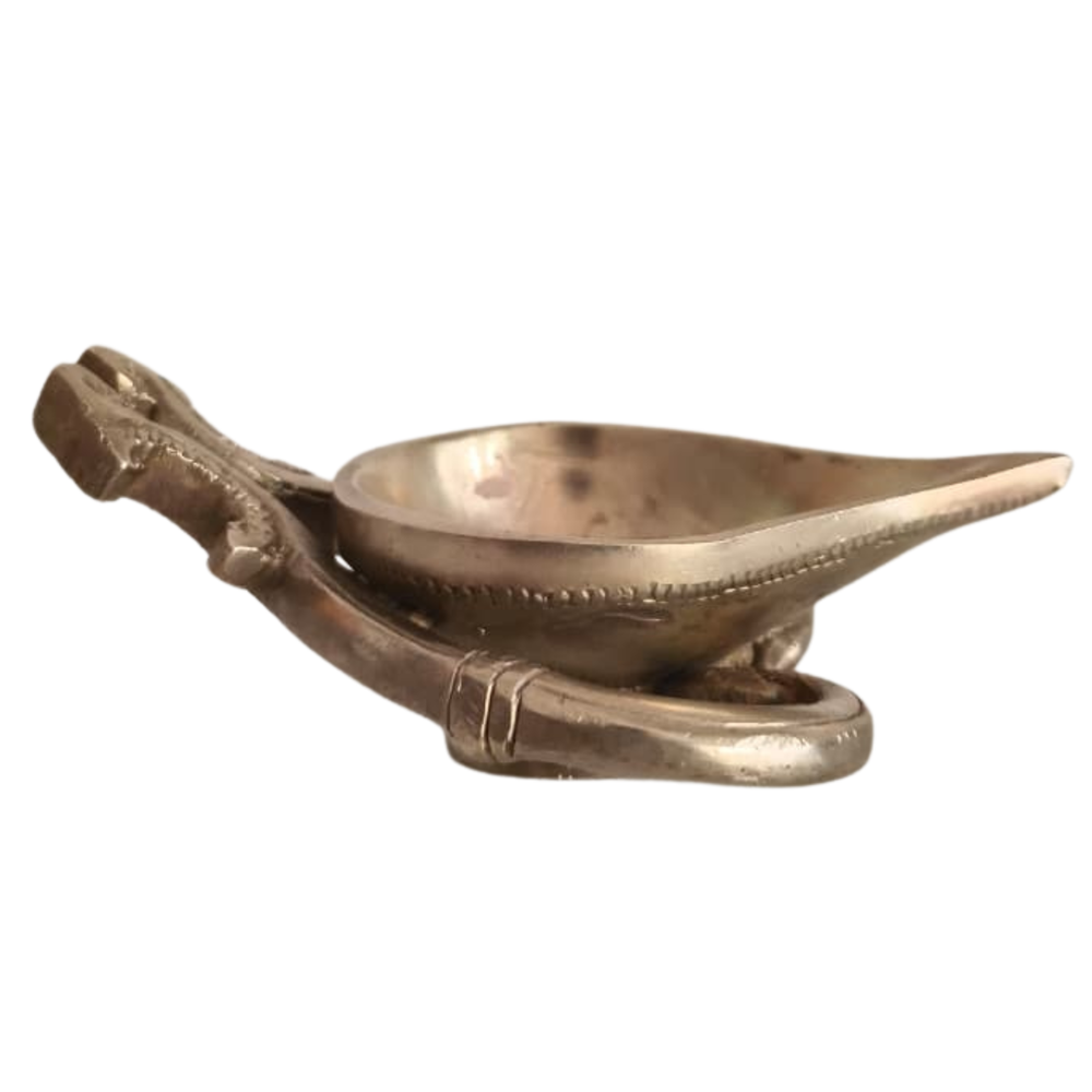 Handcrafted Brass Handheld Diya   Brass Artwork