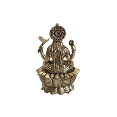 Divine Goddess Lakshmi Brass Idol – Epitome of Prosperity and Grace