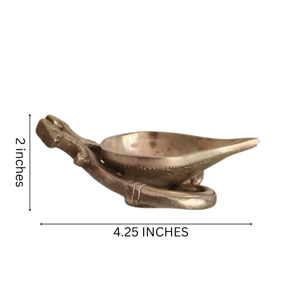 Handcrafted Brass Handheld Diya   Brass Artwork