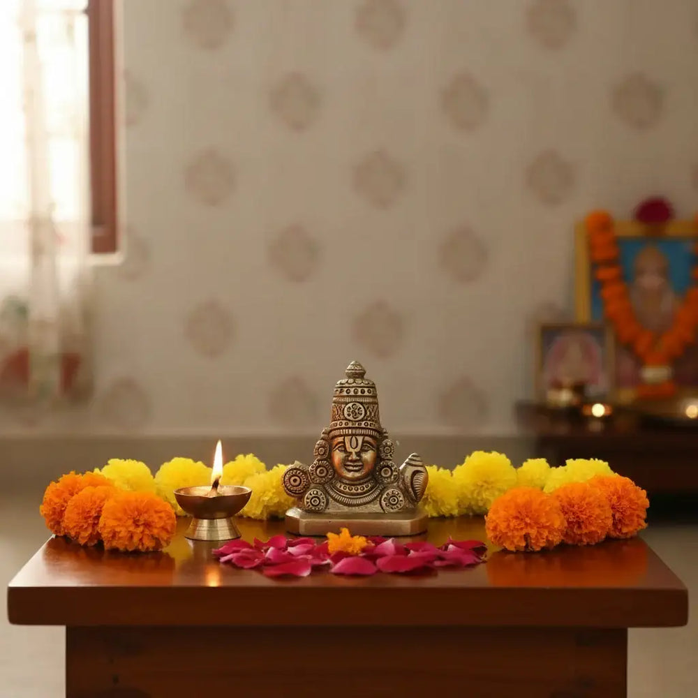 Brass Lord Venkateswara Face Idol (Tirupati Balaji)   Brass Ware