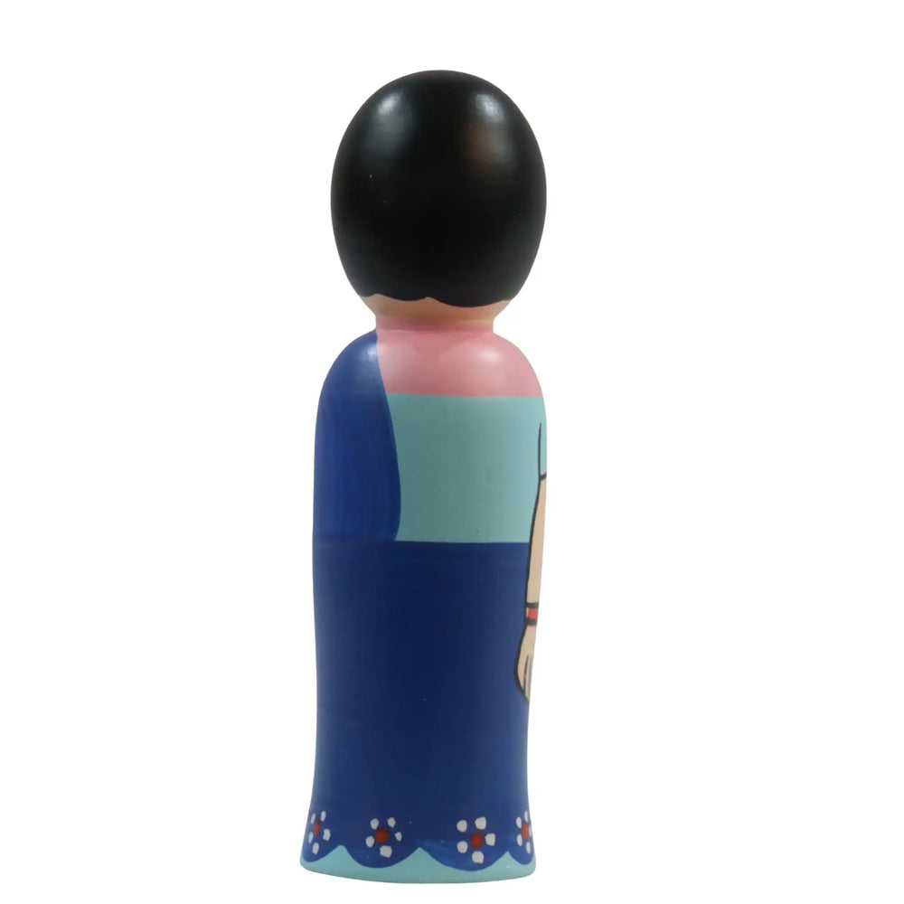 Colorful Radha peg dolls painted by artisans