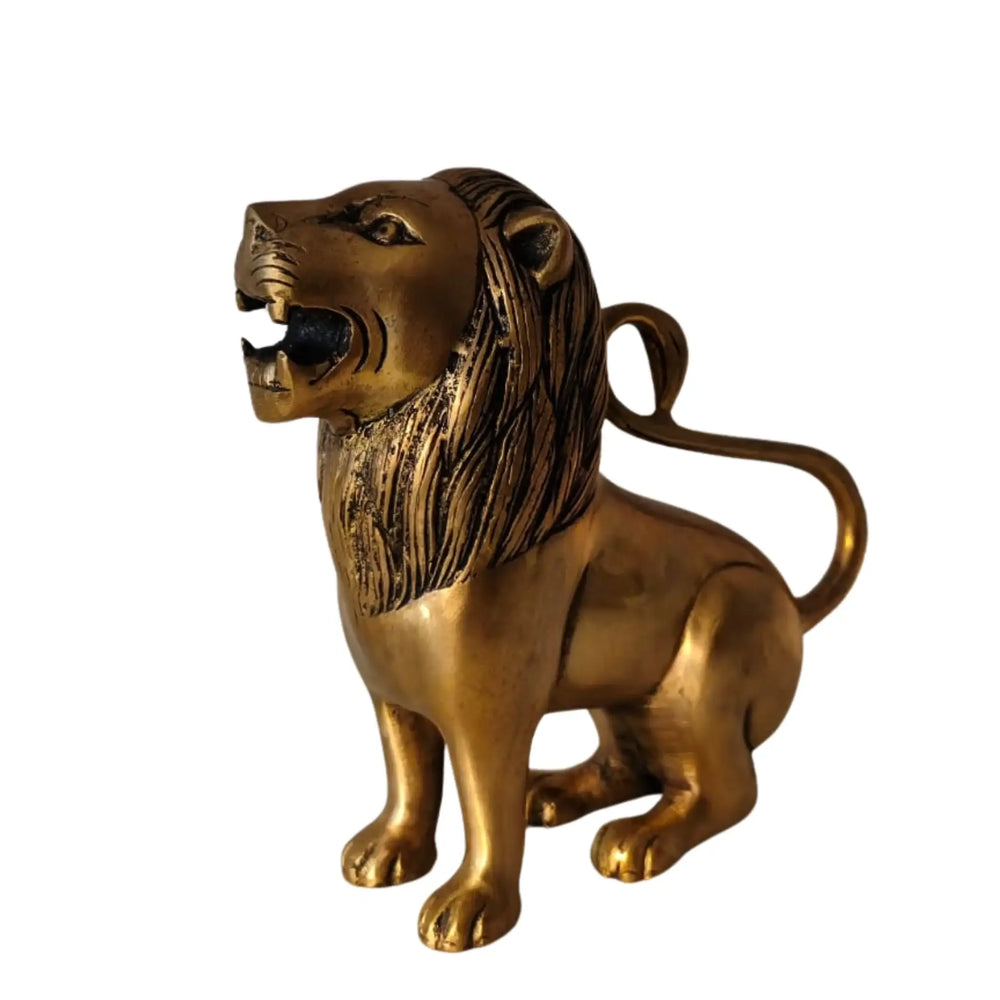 Regal Brass Lion Statue - Majestic Animal Figurine for Home Decor   Brass Ware