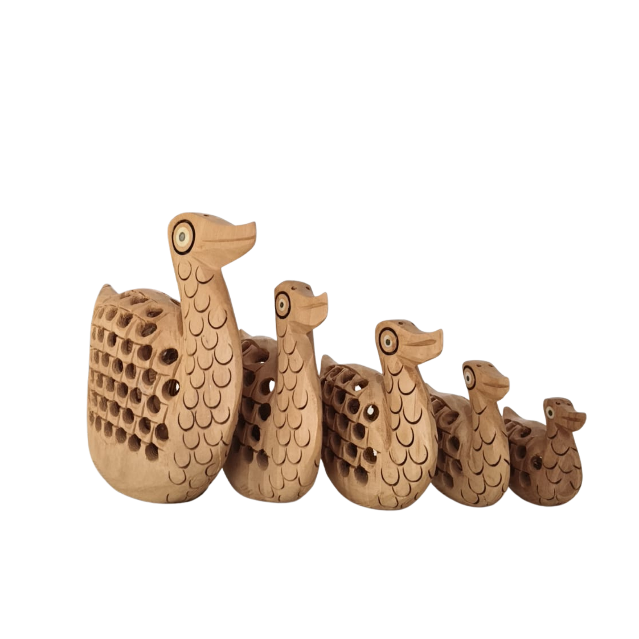 Decorative Jali Duck Family Set – Artisan Carved Wooden Figurines