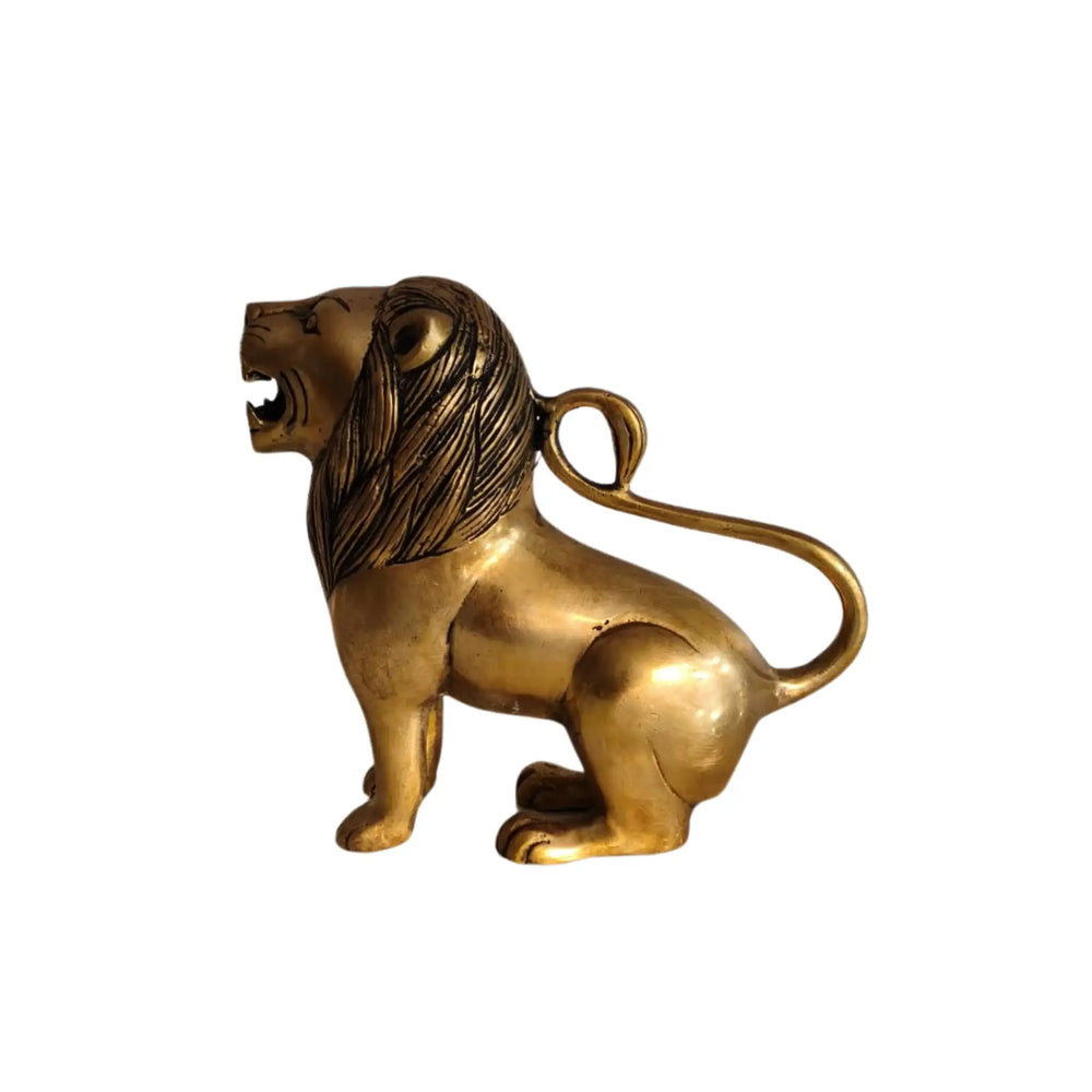 Regal Brass Lion Statue - Majestic Animal Figurine for Home Decor   Brass Ware
