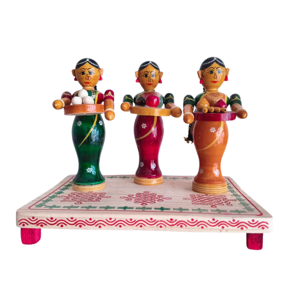 Cultural Etikoppaka Toy Ladies Serving Tambulam   Etikoppaka Lacquerware