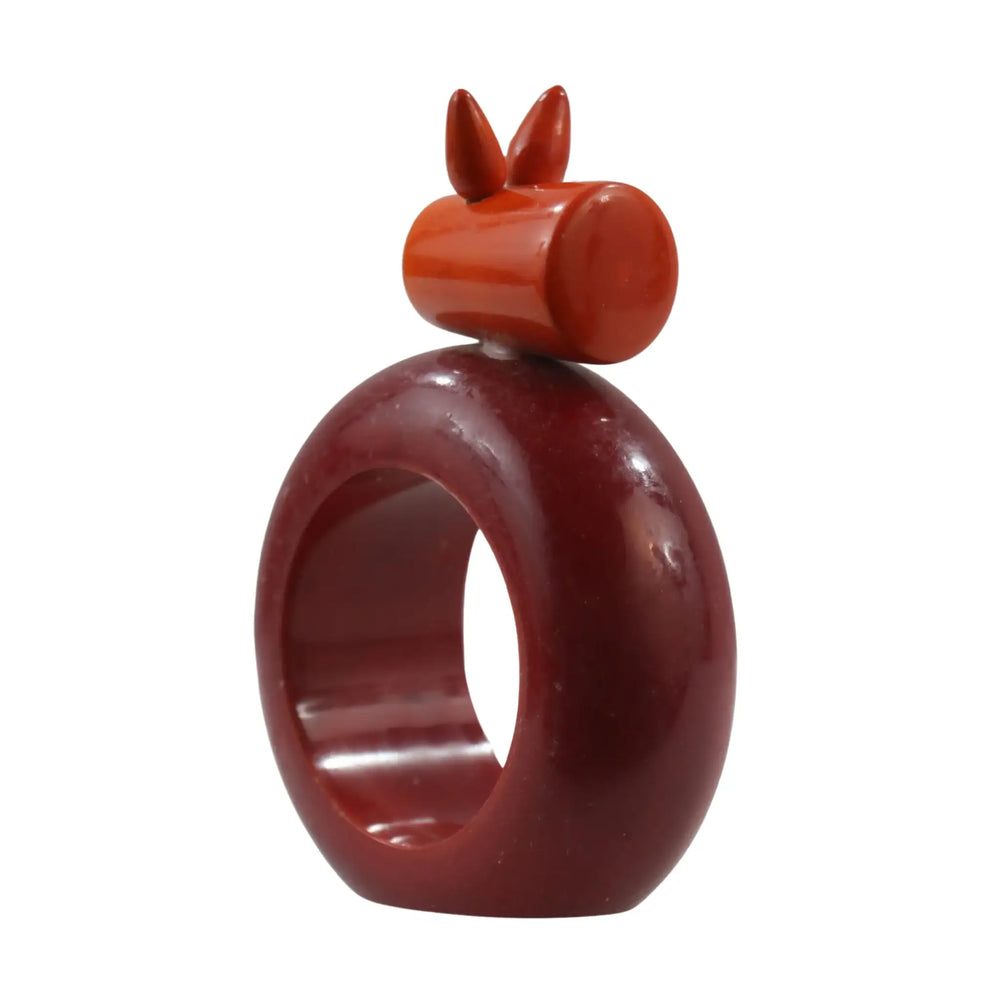 Sustainable animal napkin roller painted with eco-safe colours