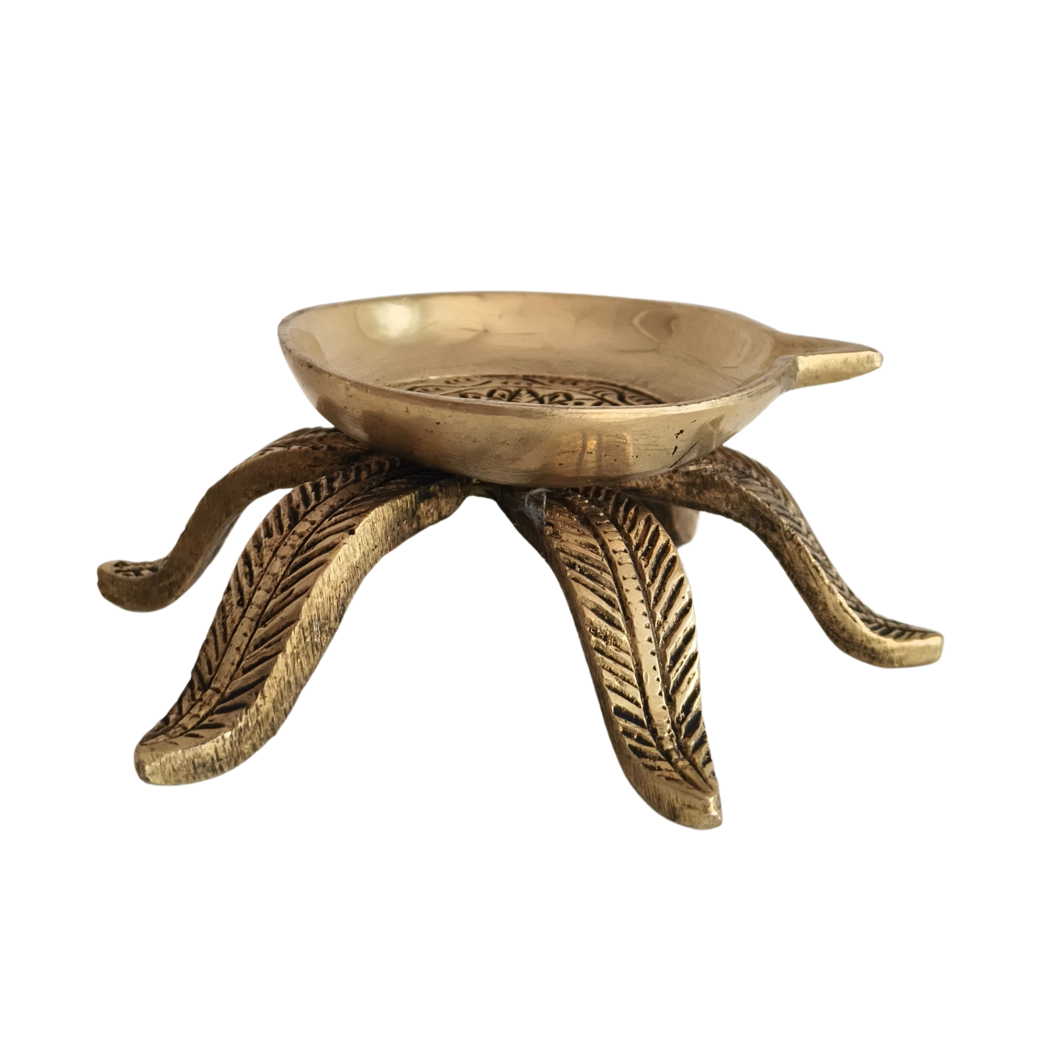 Elegant Brass Leaf-Foot Diya Stand