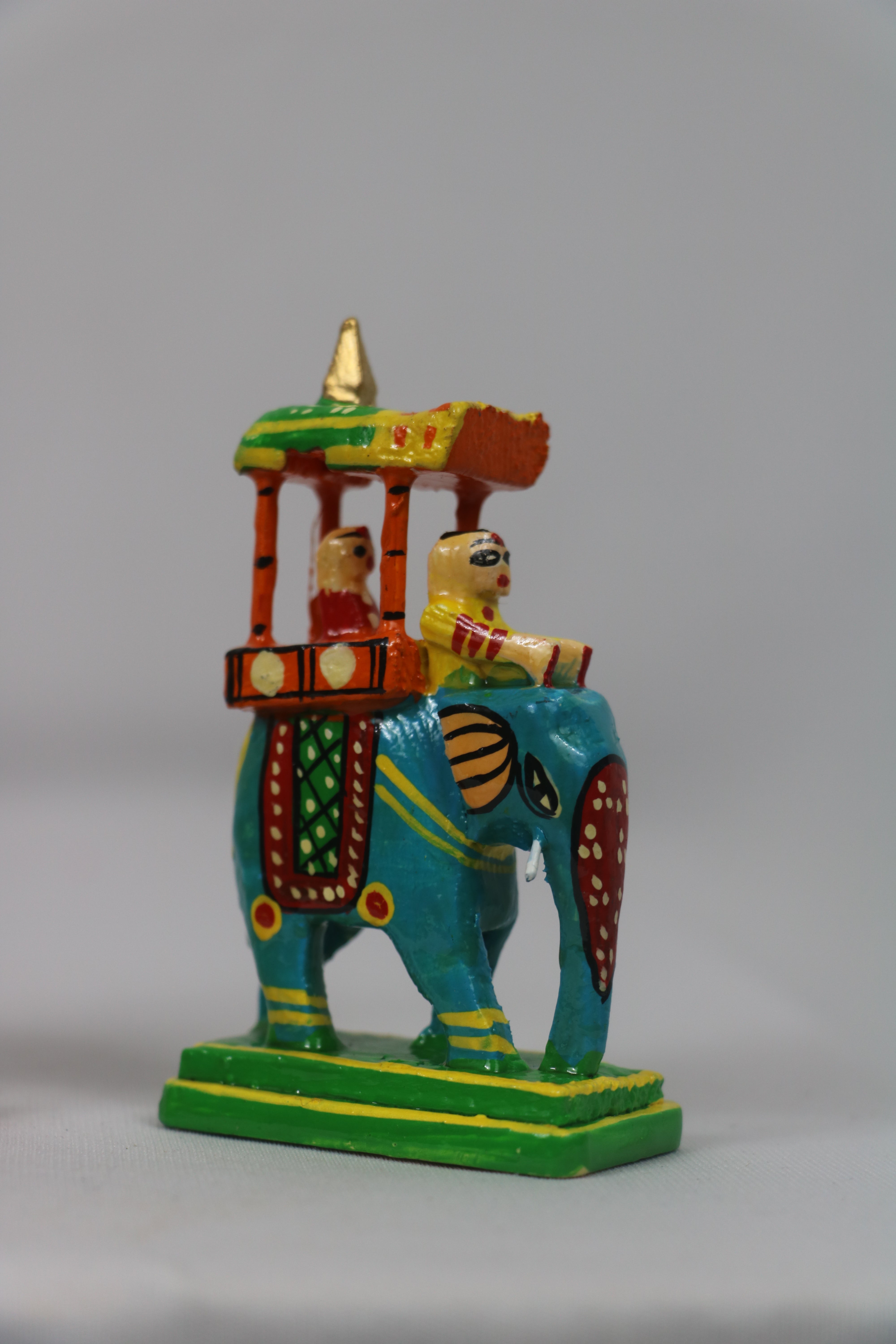 Handcrafted Wooden Elephant Ambari Set – 10 Miniatures (3 Inches Each)