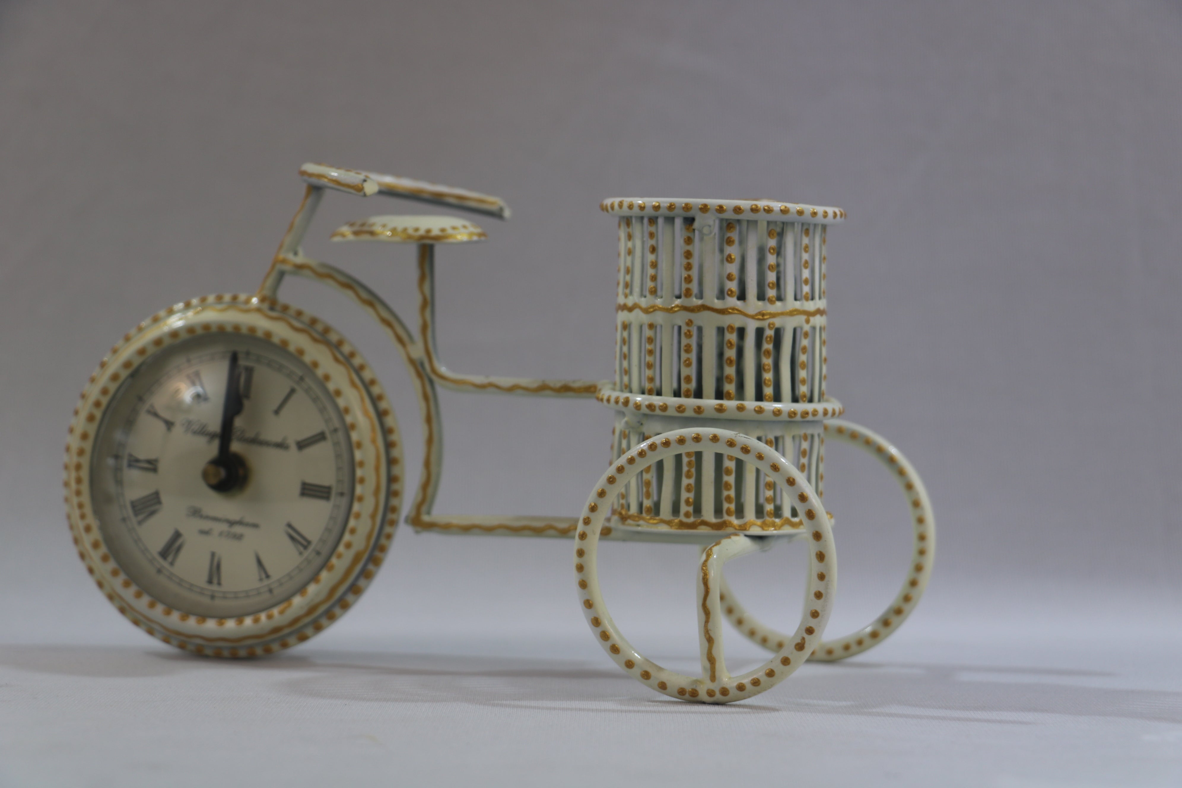 Iron Cycle Clock with Pen Holder Table Top