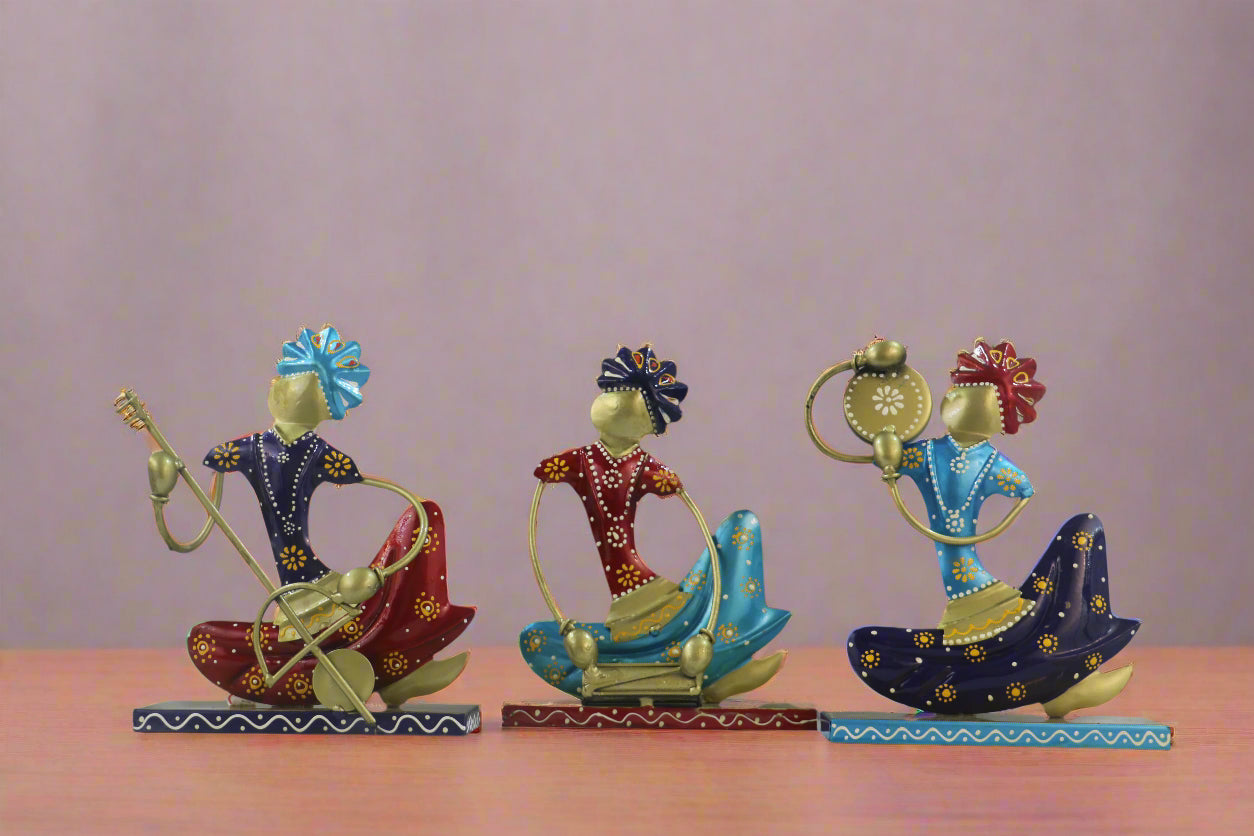 Iron Multicolor Antique Musician Set of 3 Decorative Showpiece