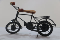 Metal Decorative Cycle – Vintage Style Home Decor Showpiece