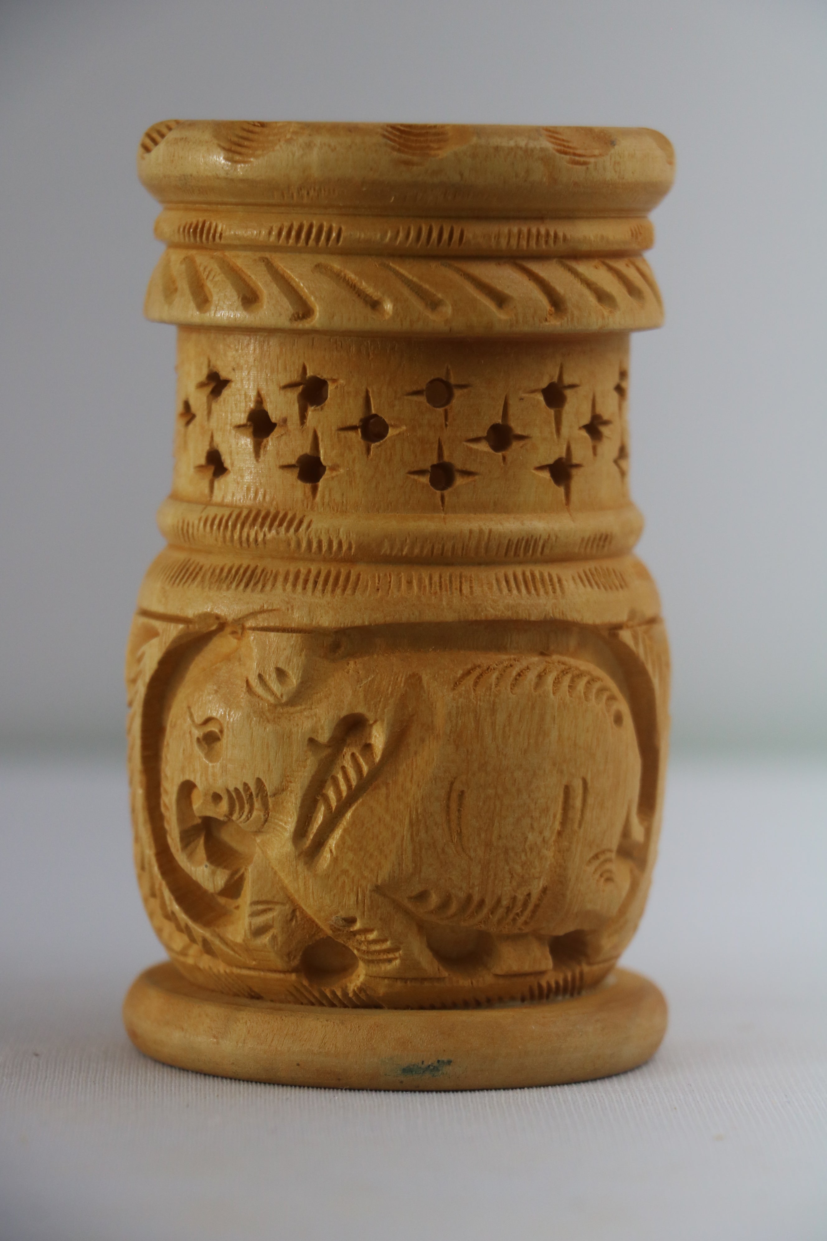 Wood carving Pen Stands