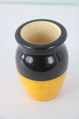 Classic Flower Vase – Timeless Home Décor Accent