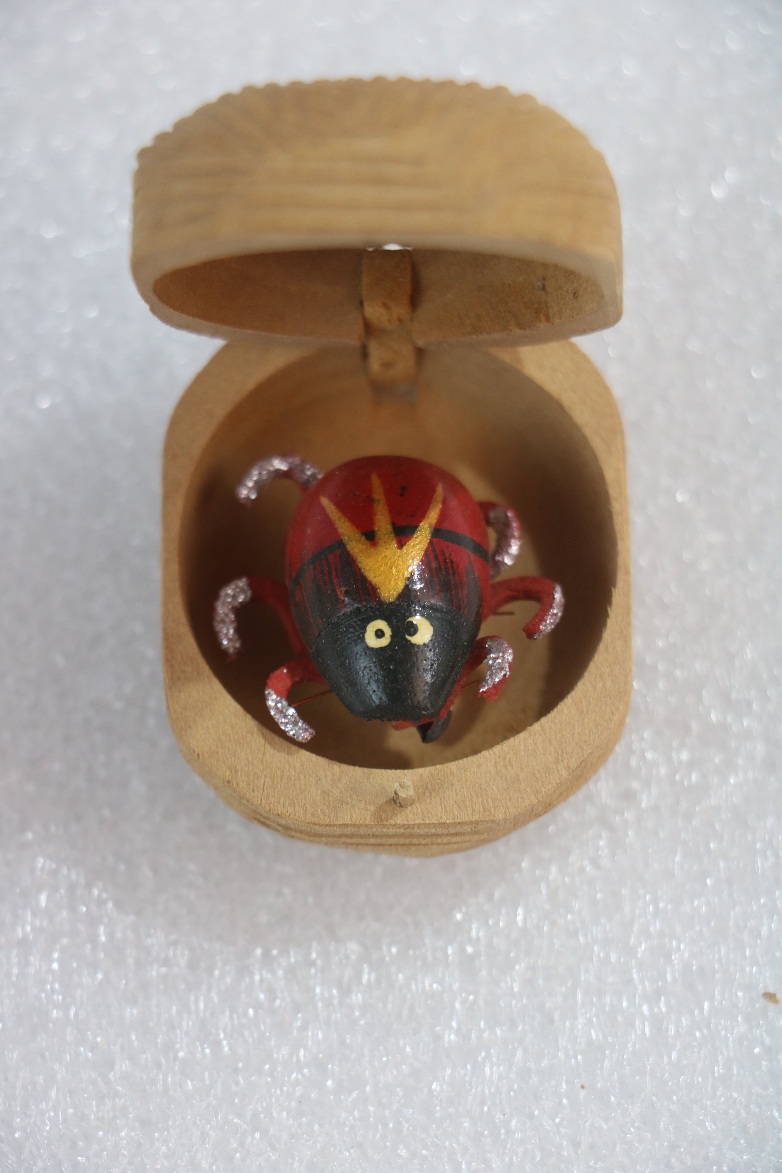 Interactive Bug Box Toy – Explore Nature’s Tiny Creatures