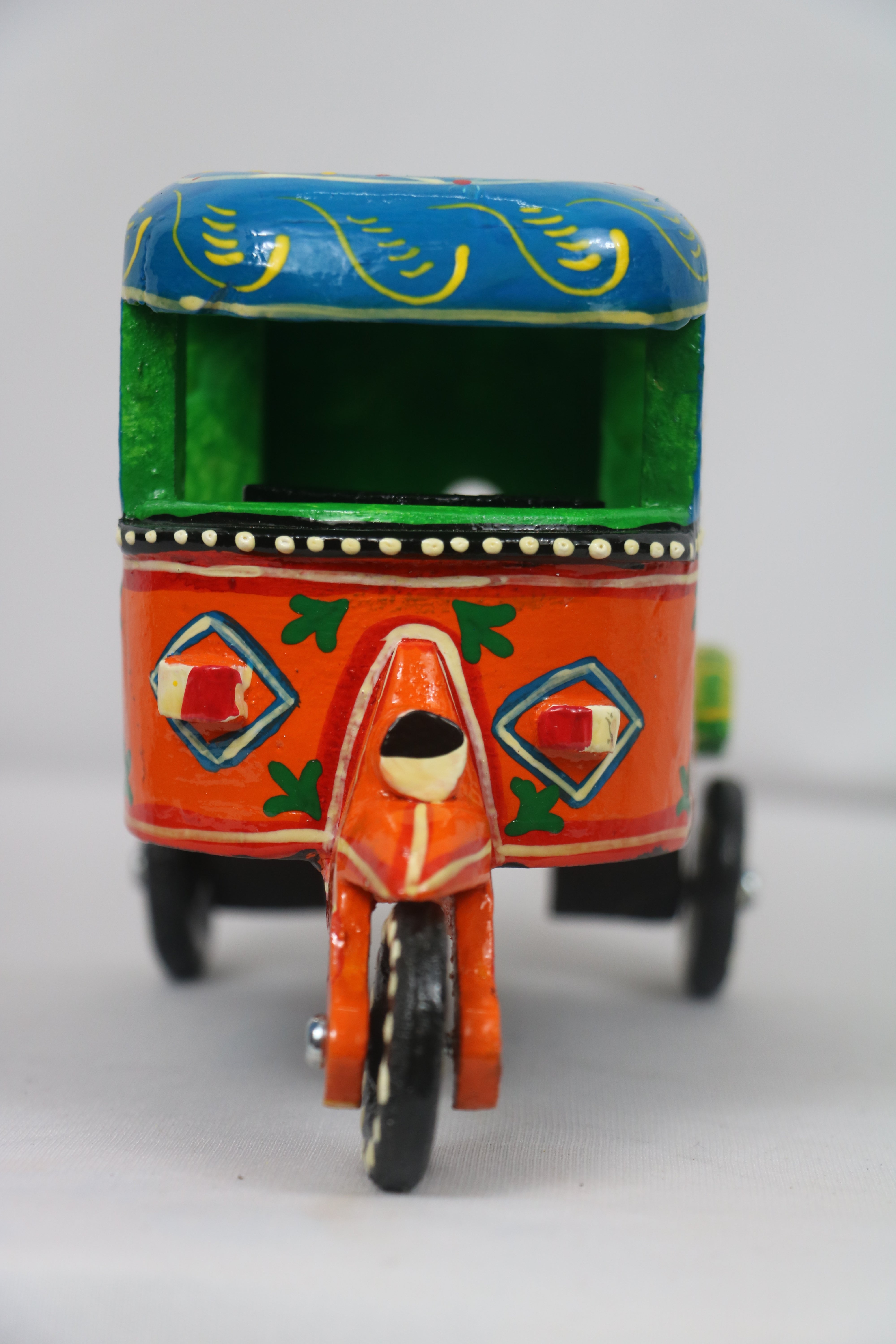 Wooden Auto Rickshaw Model – Hand-Painted Ethnic Craft from India