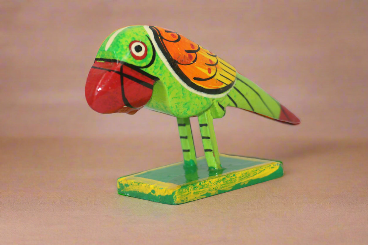 Traditional Wooden Parrots – Bright Hand-Painted Decorative Bird Set