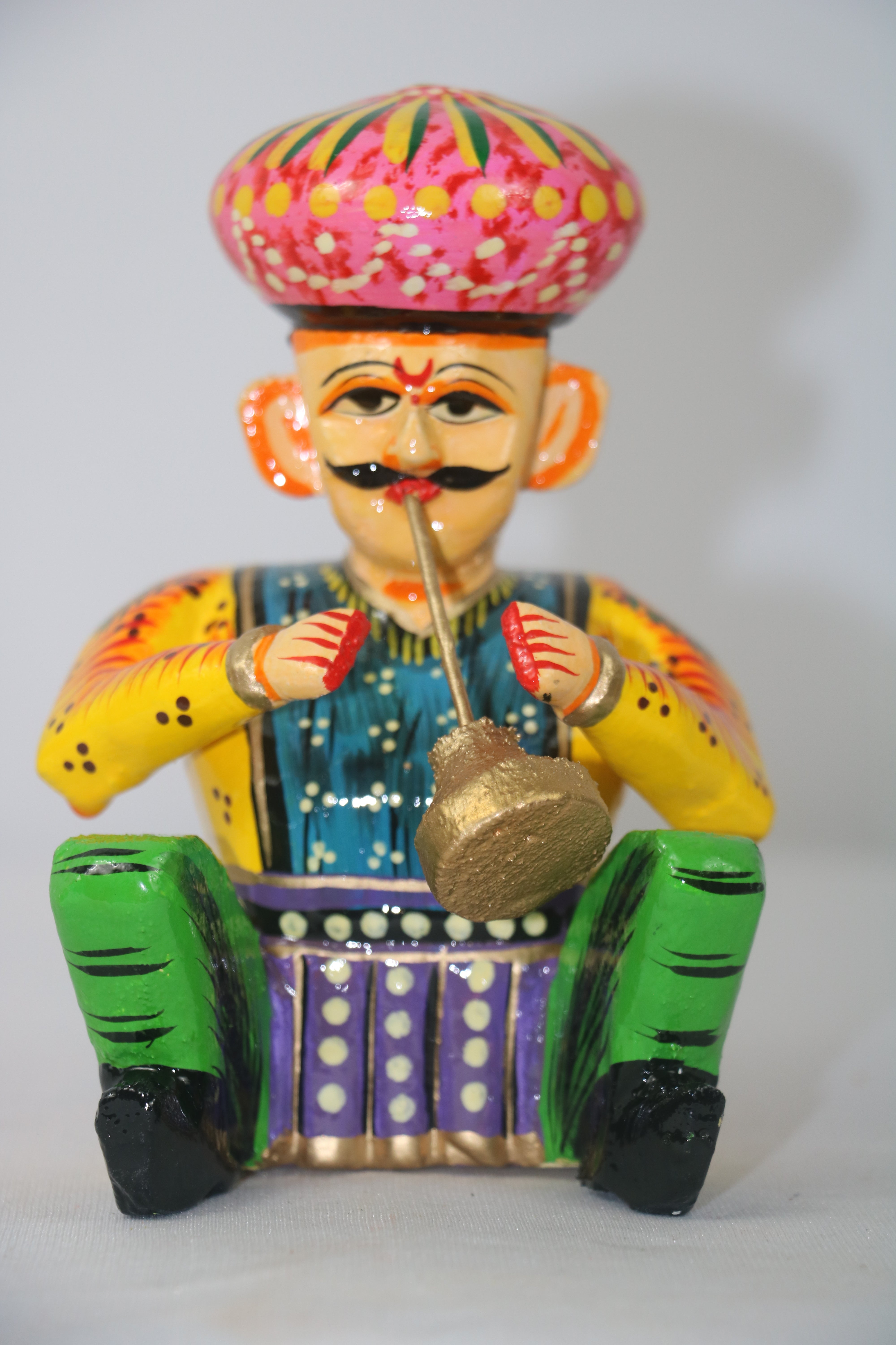 Hand-Painted Wooden Musician Figurines – 6-Piece Decorative Set