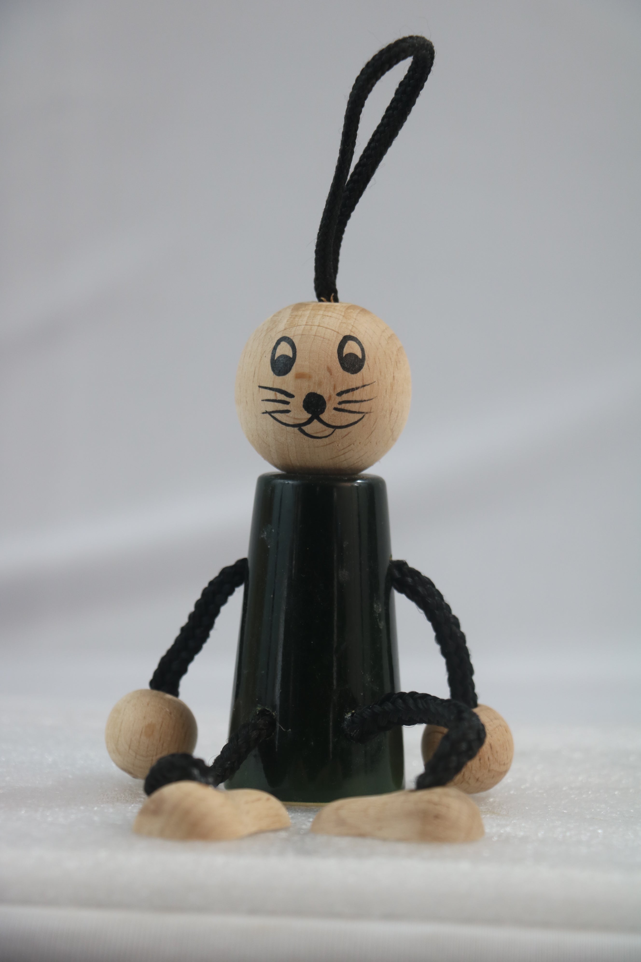 Handpainted Wooden Mouse Hanging Dolls with Non-Toxic Colors