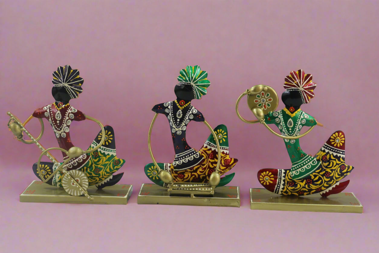 Iron Multicolor Antique Musician Set of 3 Decorative Showpiece