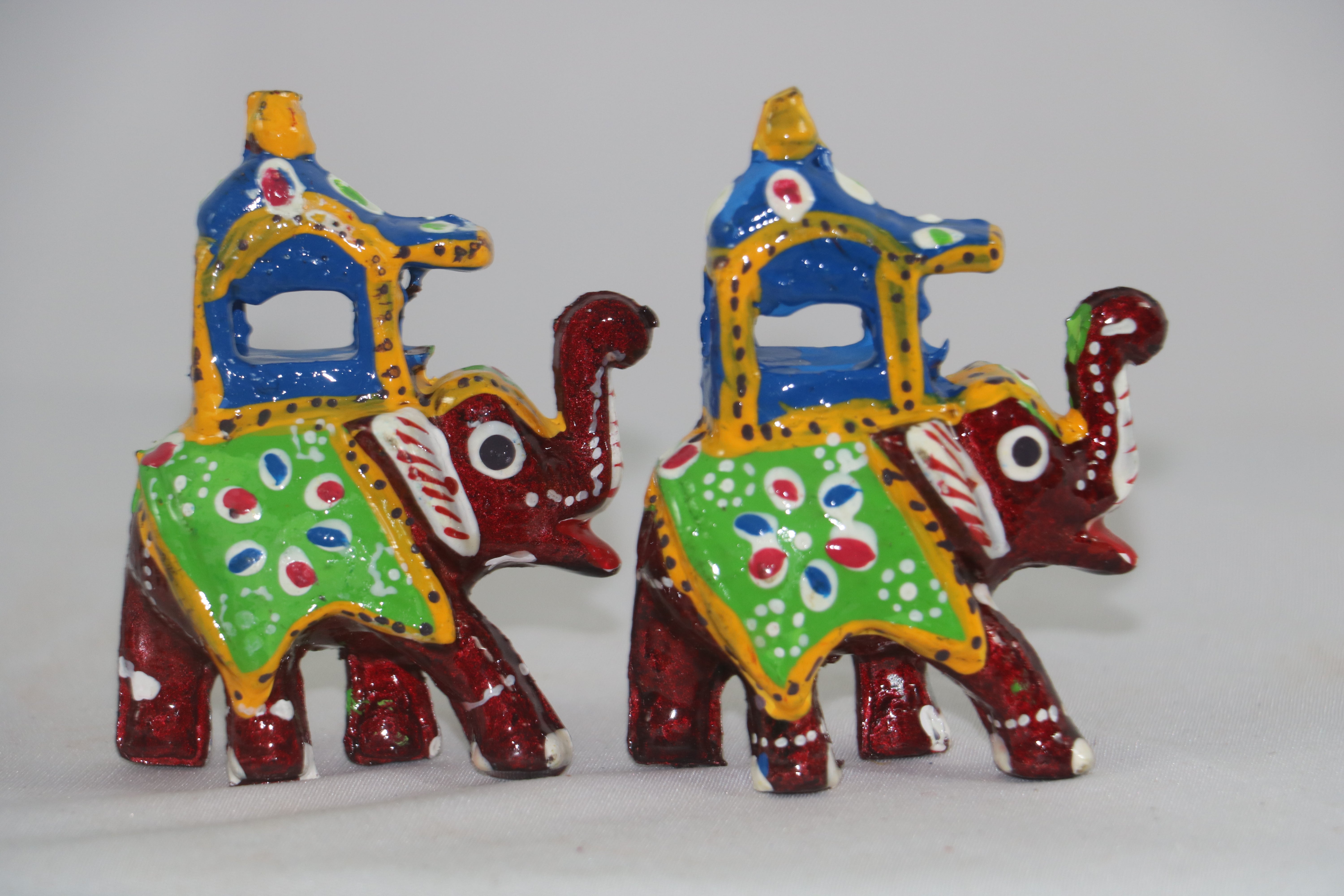 Hand-Painted Ambari – Intricate Decorative Artwork